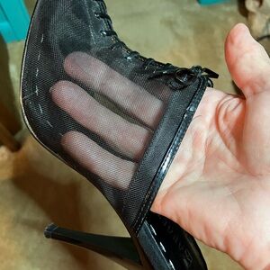 Abaete Mesh Lace Stiletto heels size 10